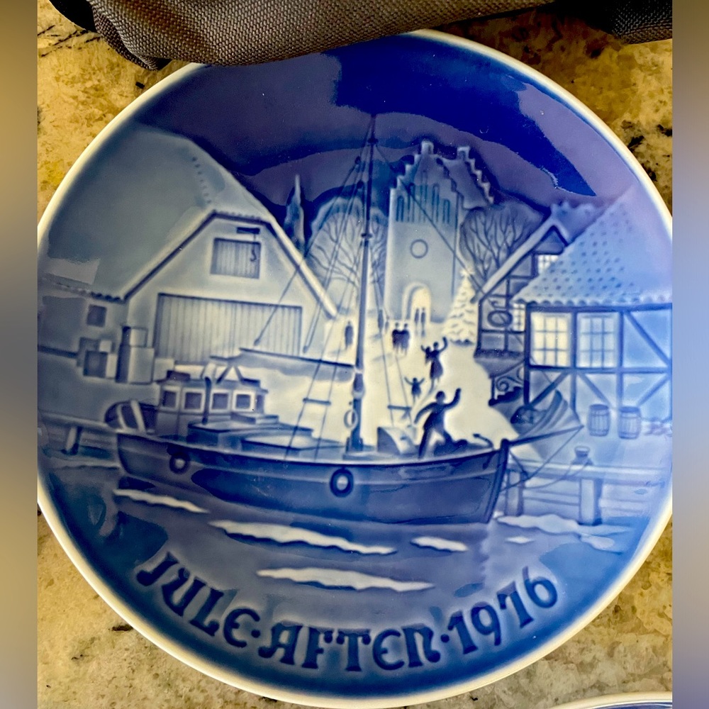 1976 Bing & Grondahl Plate CHRISTMAS WELCOME Henry Thelander Denmark